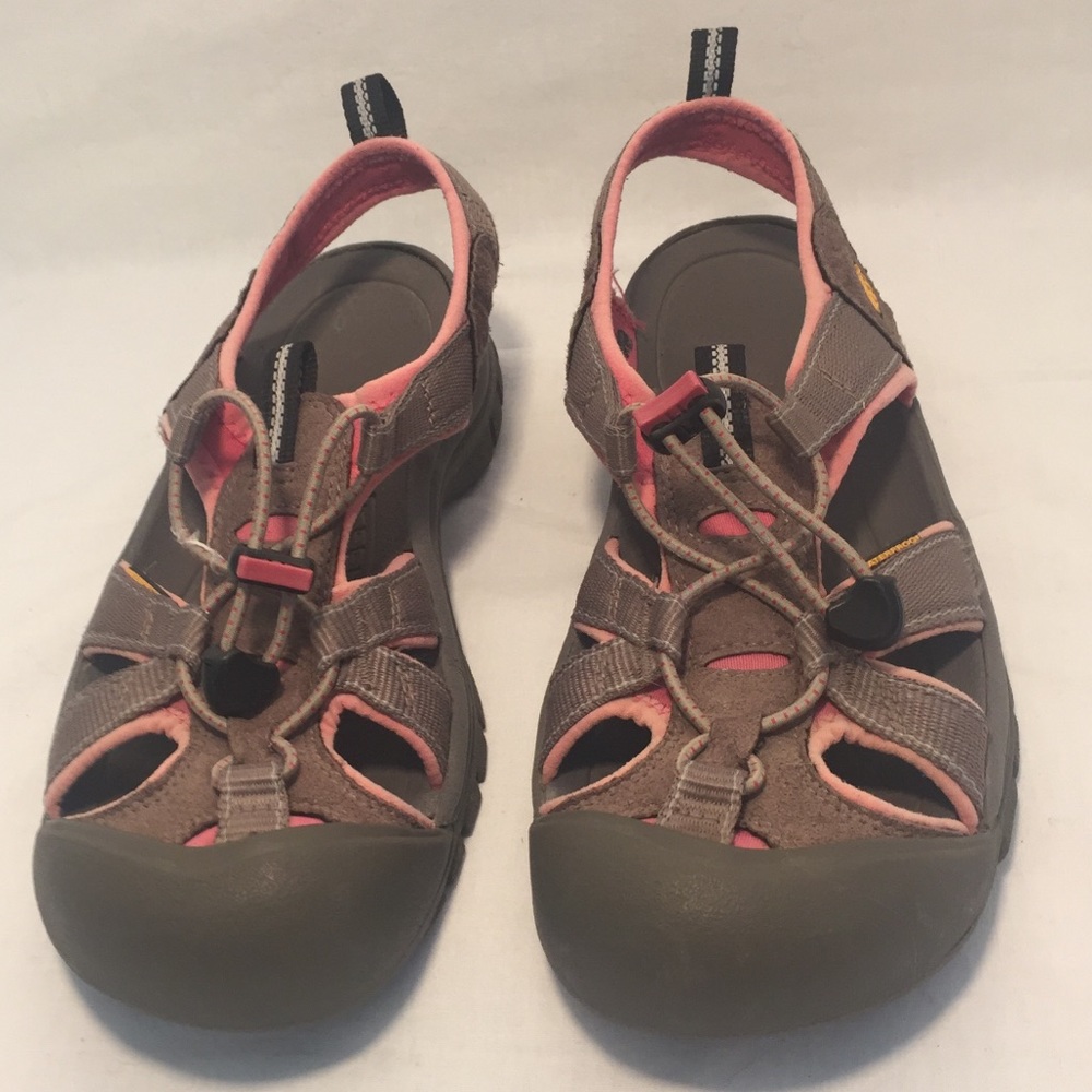 Keen Water/Hiking Sandals Pink & Gray Size 9
